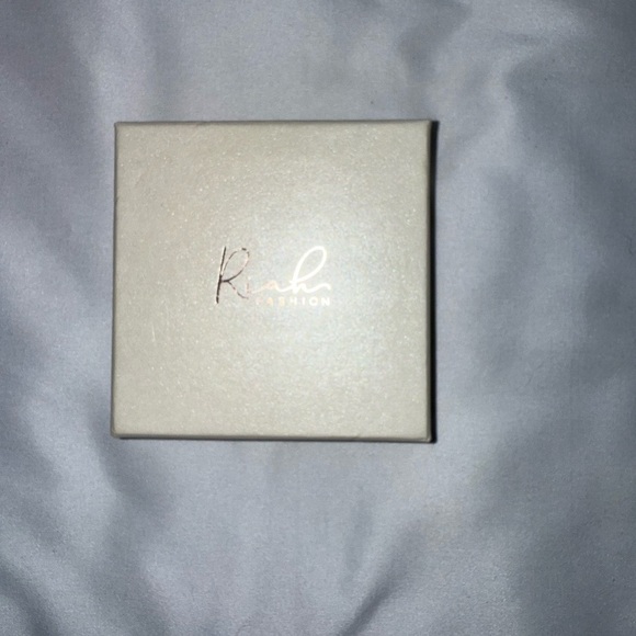 Riah Fashion Orange and Gold Beaded Bracelet Set - Picture 3 of 3